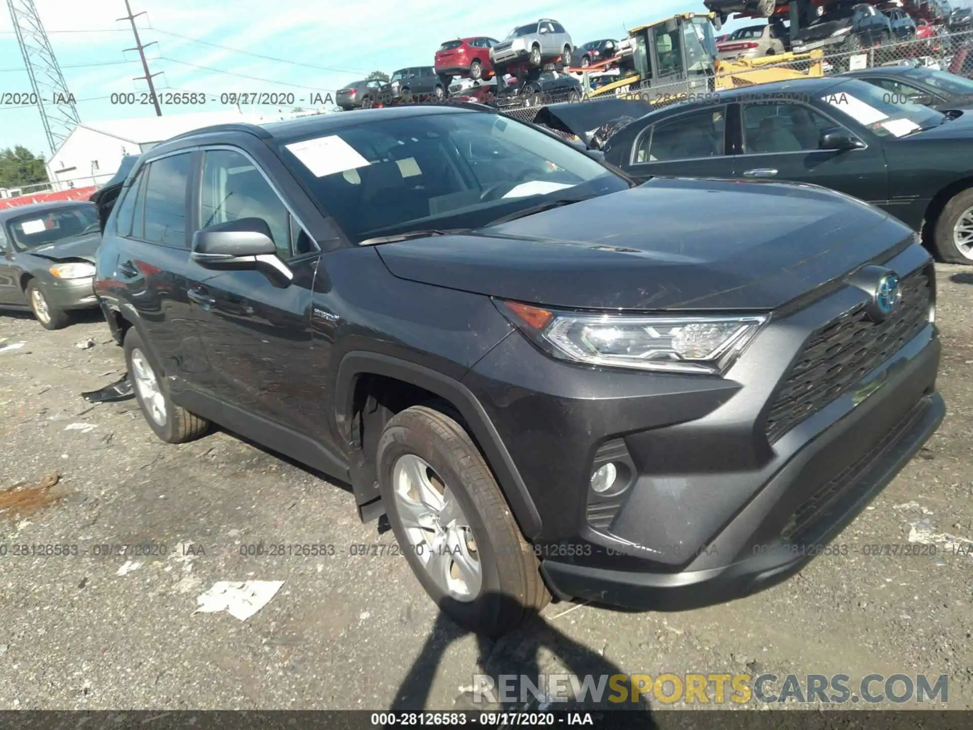 11 Photograph of a damaged car 2T3RWRFV1LW070779 TOYOTA RAV4 2020