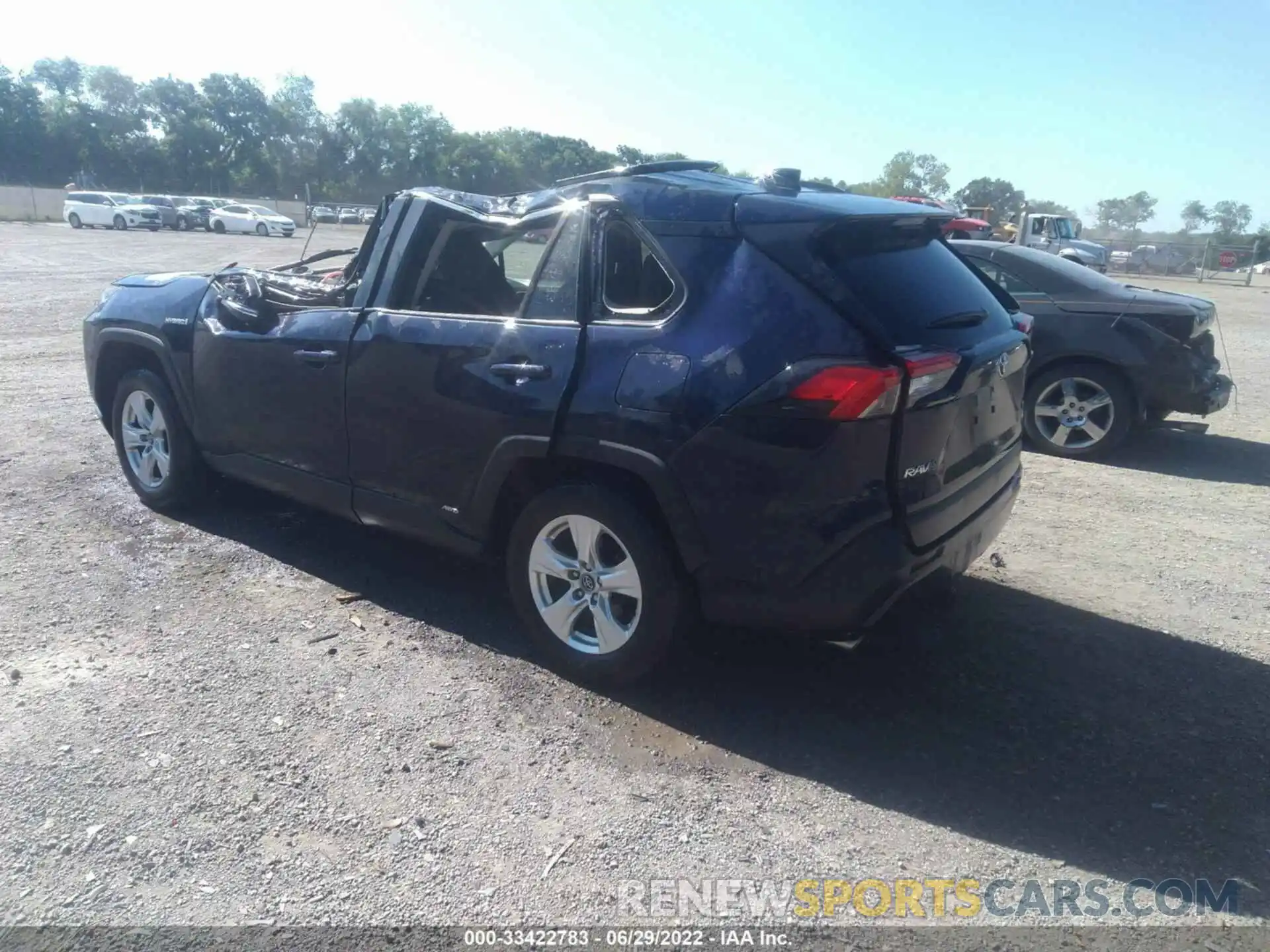 3 Photograph of a damaged car 2T3RWRFV2LW090989 TOYOTA RAV4 2020