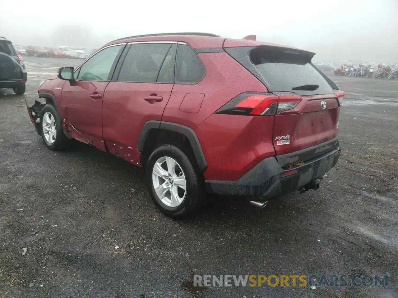 3 Photograph of a damaged car 2T3RWRFV2LW095609 TOYOTA RAV4 2020