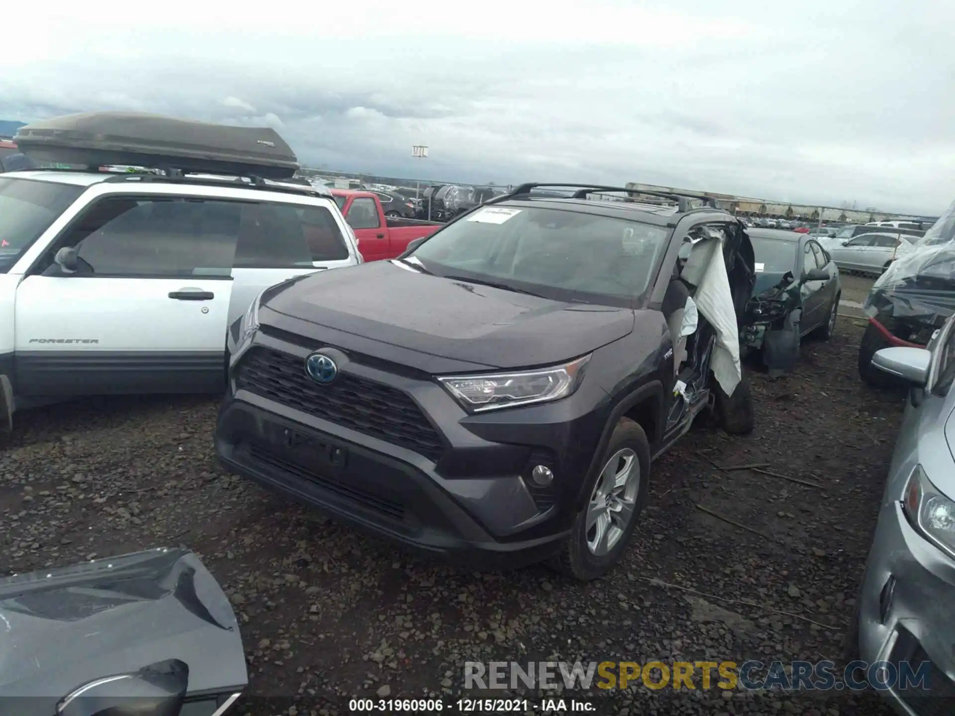 2 Photograph of a damaged car 2T3RWRFV3LW049108 TOYOTA RAV4 2020