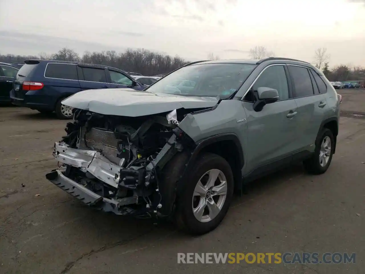 1 Photograph of a damaged car 2T3RWRFV3LW094775 TOYOTA RAV4 2020