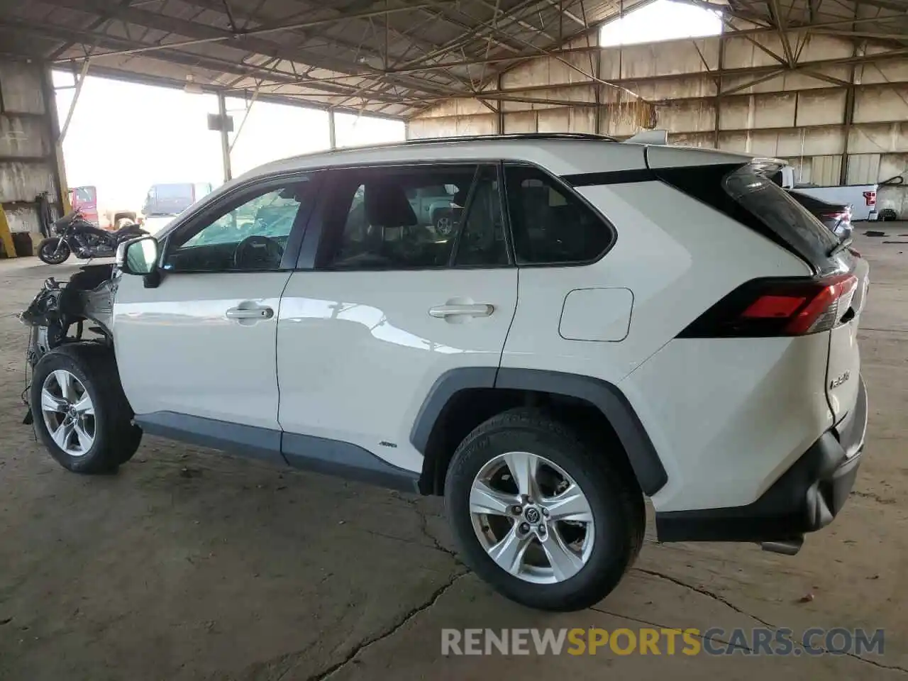 2 Photograph of a damaged car 2T3RWRFV3LW098258 TOYOTA RAV4 2020