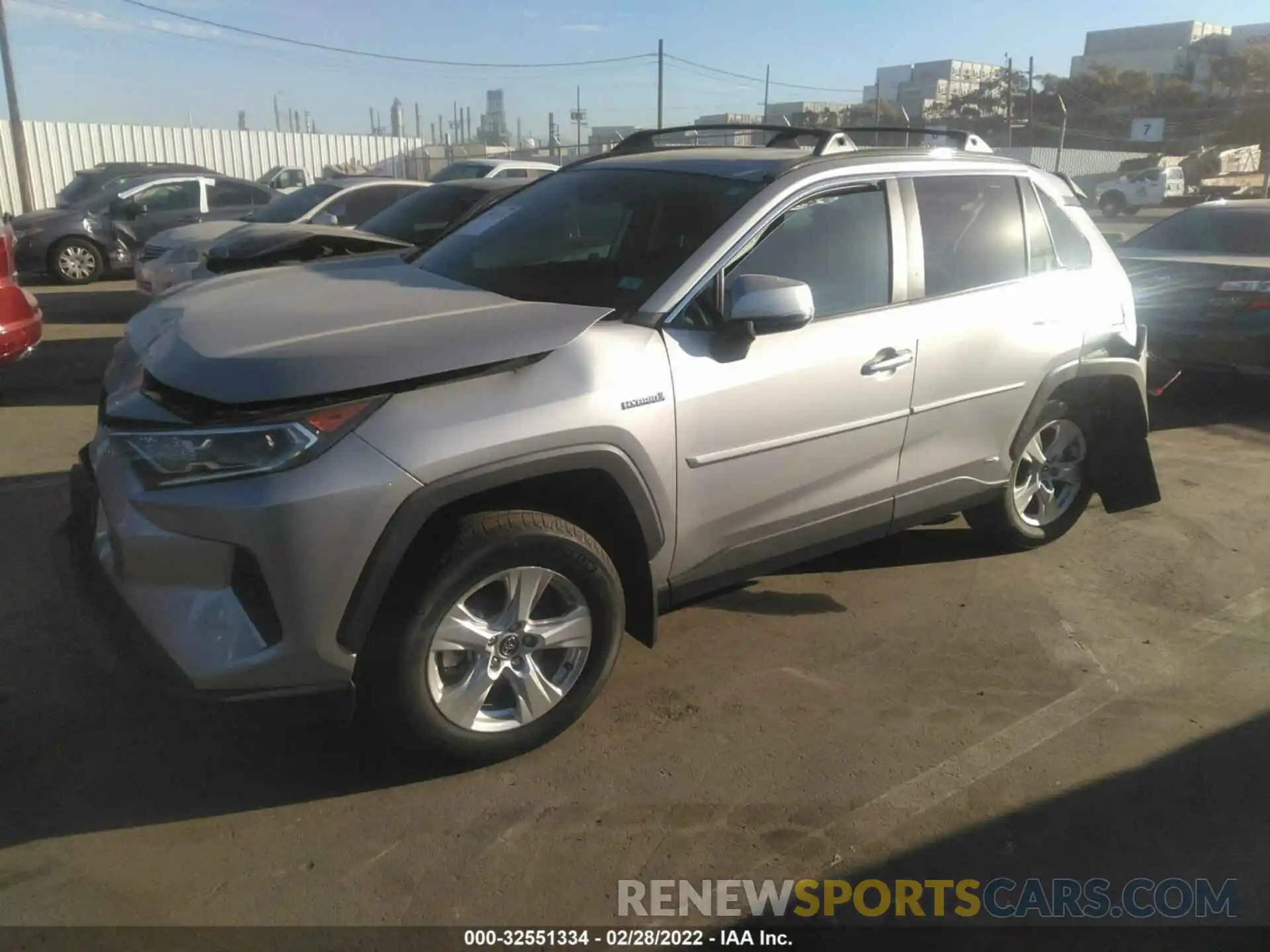 2 Photograph of a damaged car 2T3RWRFV4LW074325 TOYOTA RAV4 2020