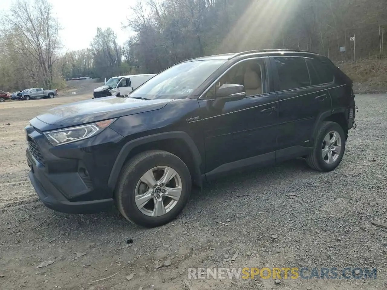 1 Photograph of a damaged car 2T3RWRFV4LW093781 TOYOTA RAV4 2020