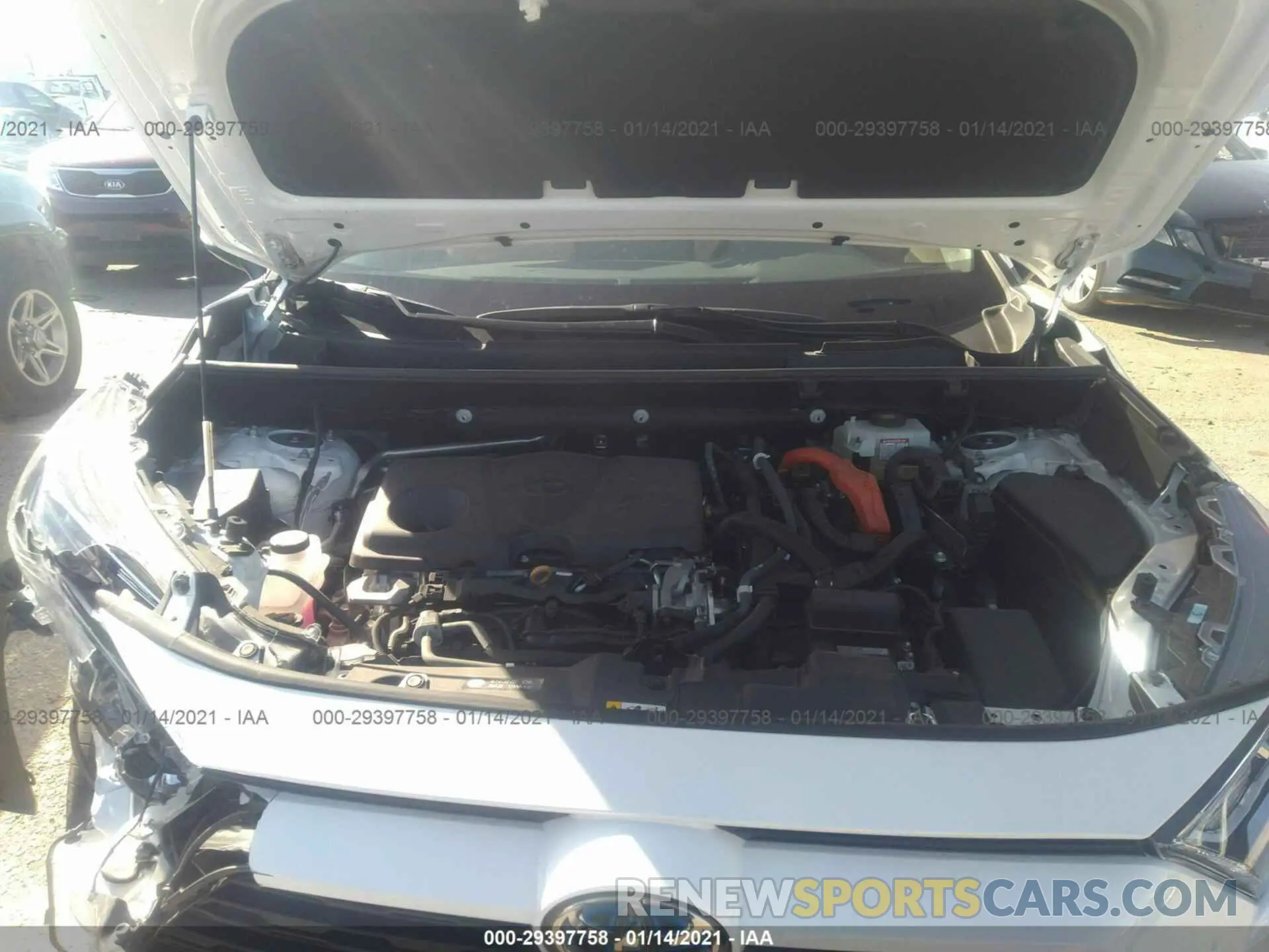 10 Photograph of a damaged car 2T3RWRFV5LW081669 TOYOTA RAV4 2020