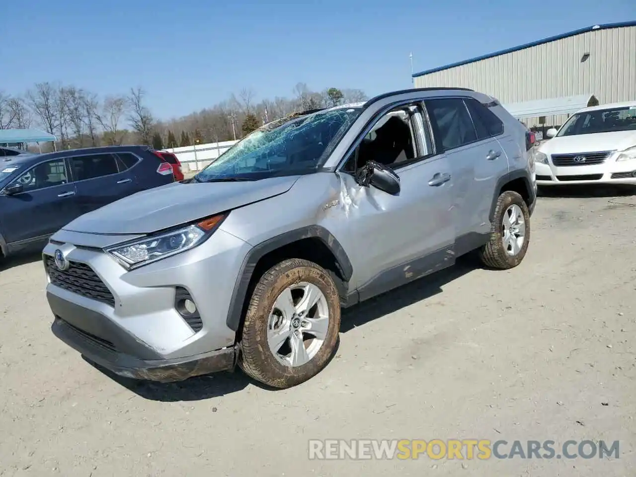 1 Photograph of a damaged car 2T3RWRFV7LW053534 TOYOTA RAV4 2020