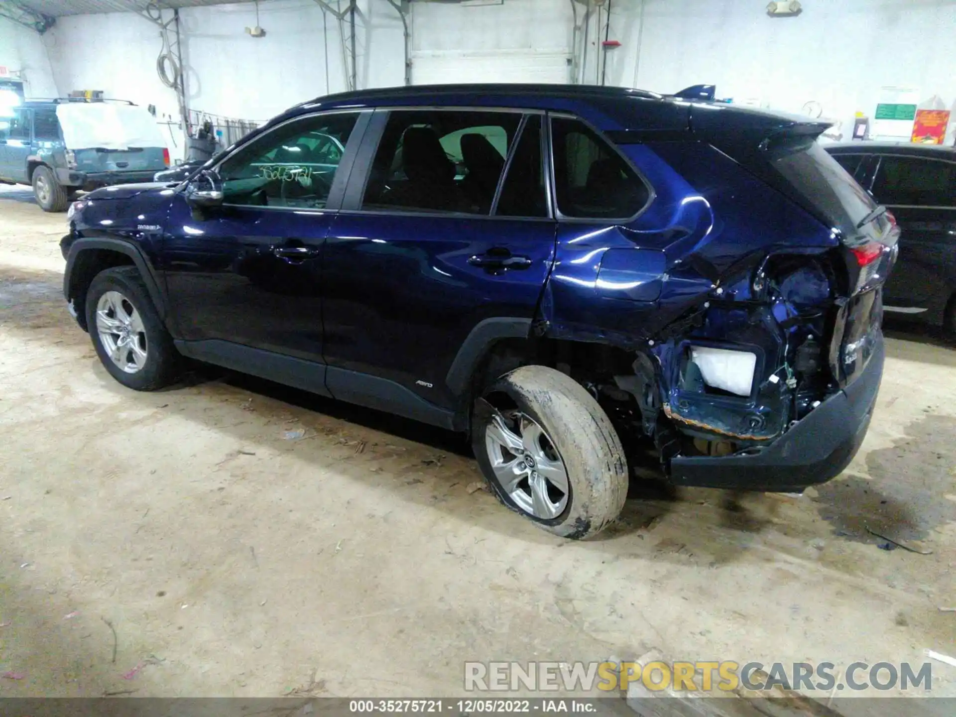 3 Photograph of a damaged car 2T3RWRFV7LW069510 TOYOTA RAV4 2020