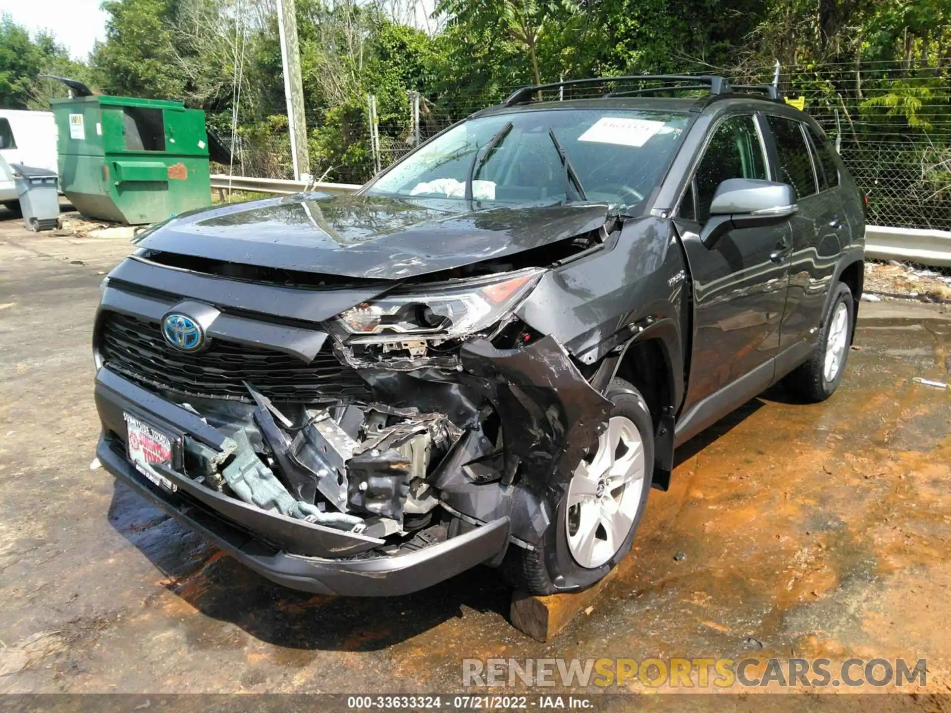 2 Photograph of a damaged car 2T3RWRFV8LW086039 TOYOTA RAV4 2020