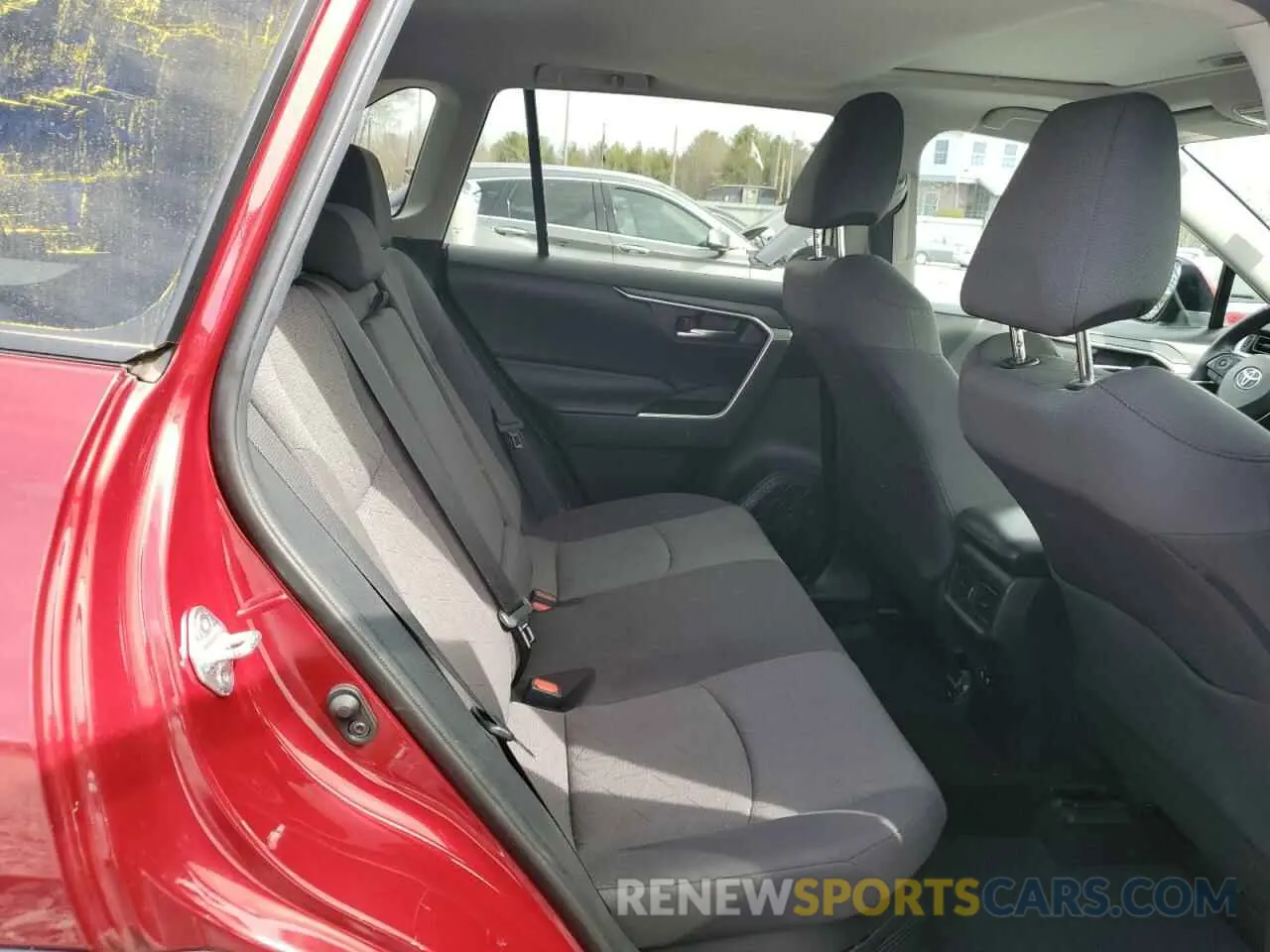 11 Photograph of a damaged car 2T3RWRFVXLW062485 TOYOTA RAV4 2020