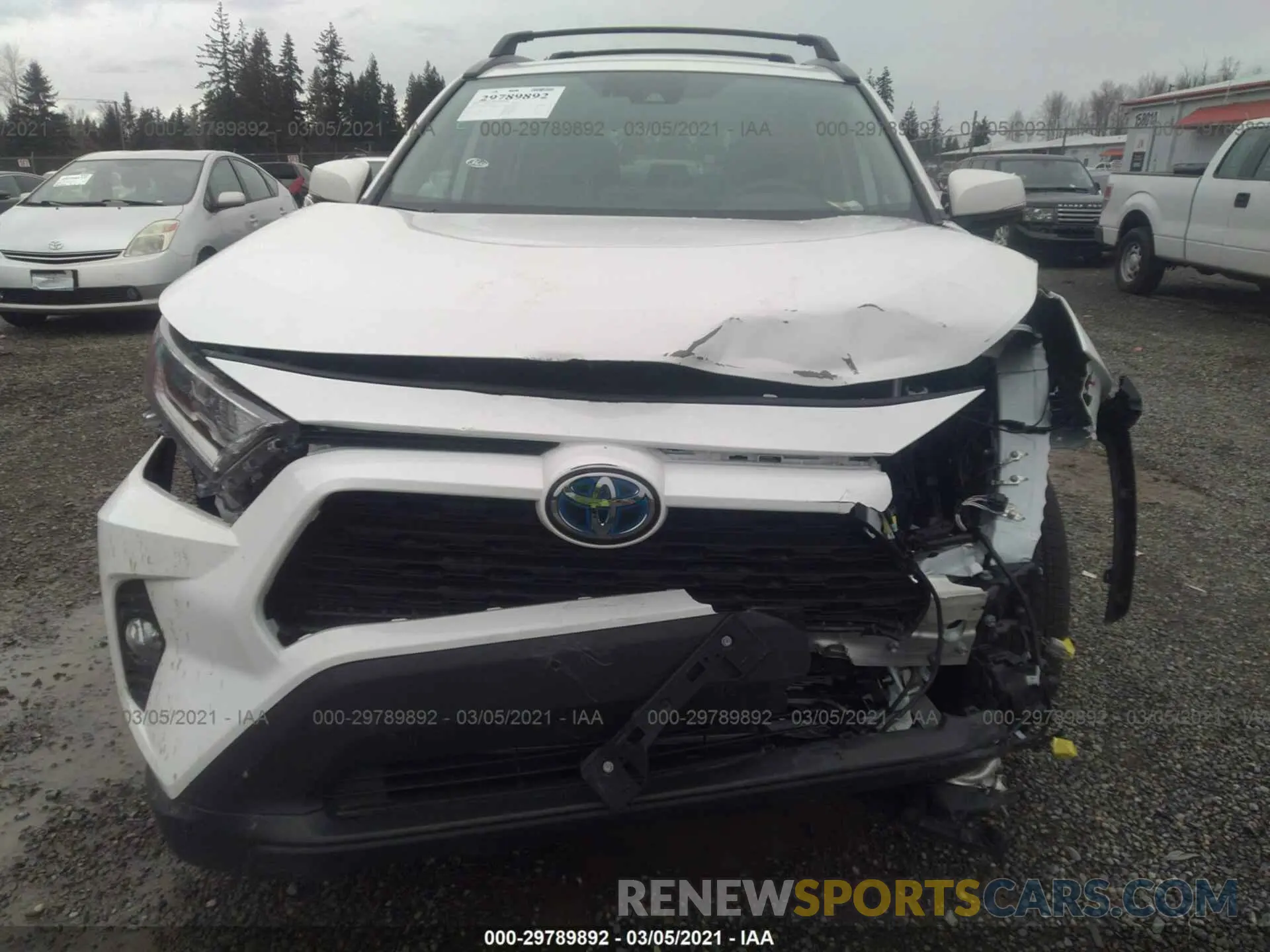 6 Photograph of a damaged car 2T3RWRFVXLW097284 TOYOTA RAV4 2020