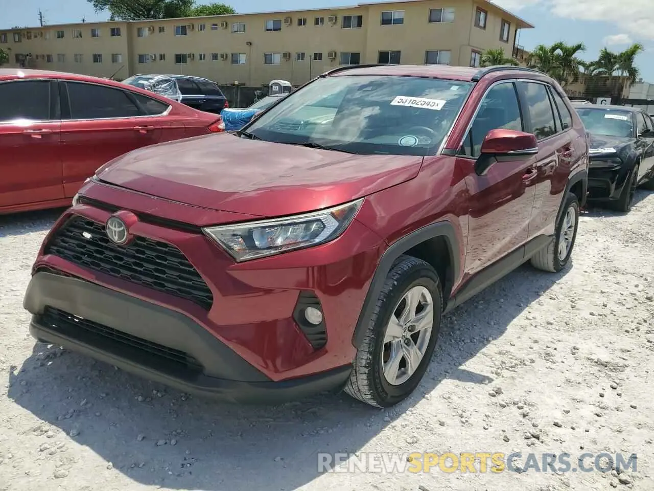 1 Photograph of a damaged car 2T3W1RFV0LC036027 TOYOTA RAV4 2020