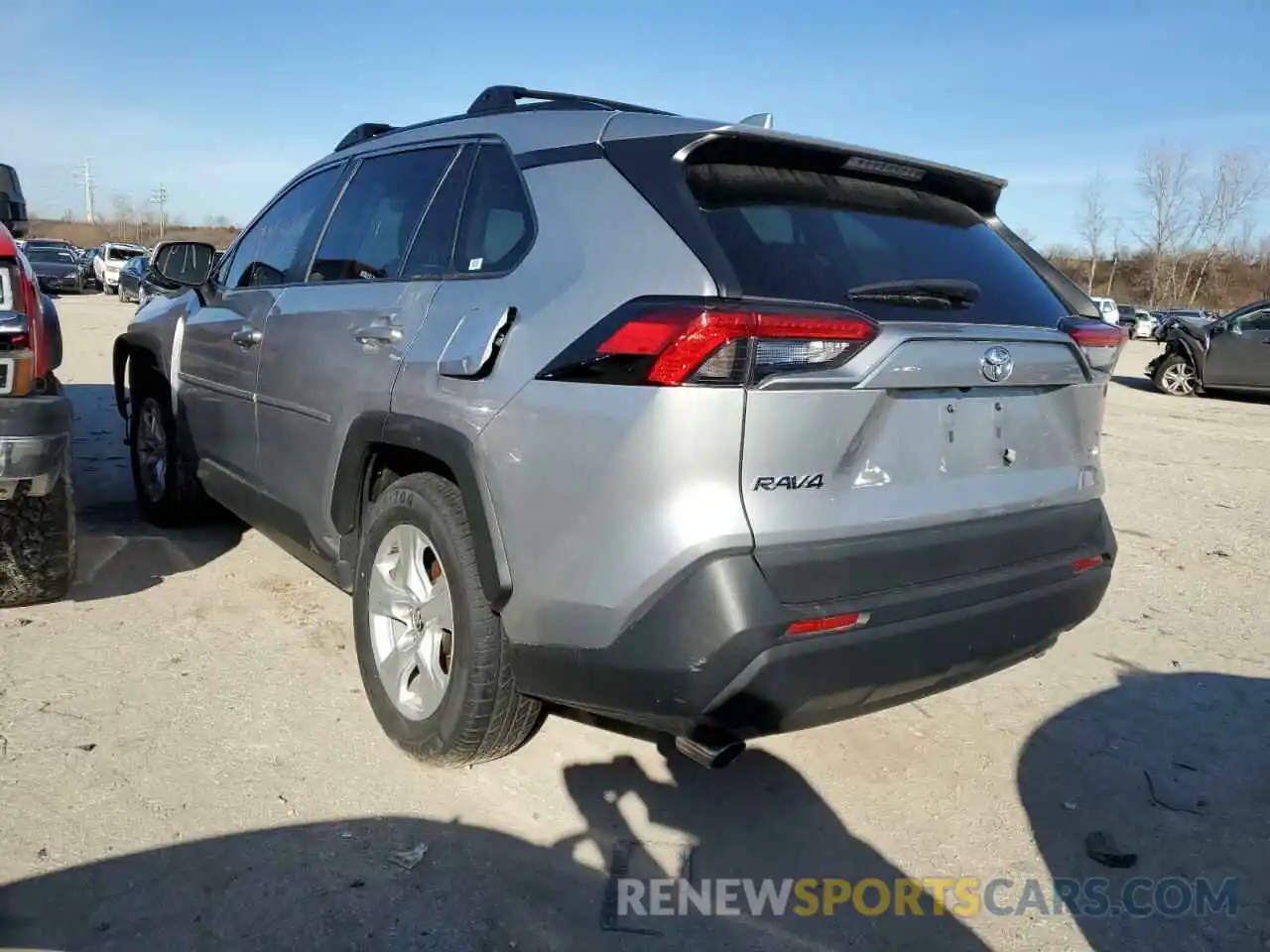 2 Photograph of a damaged car 2T3W1RFV0LC038019 TOYOTA RAV4 2020