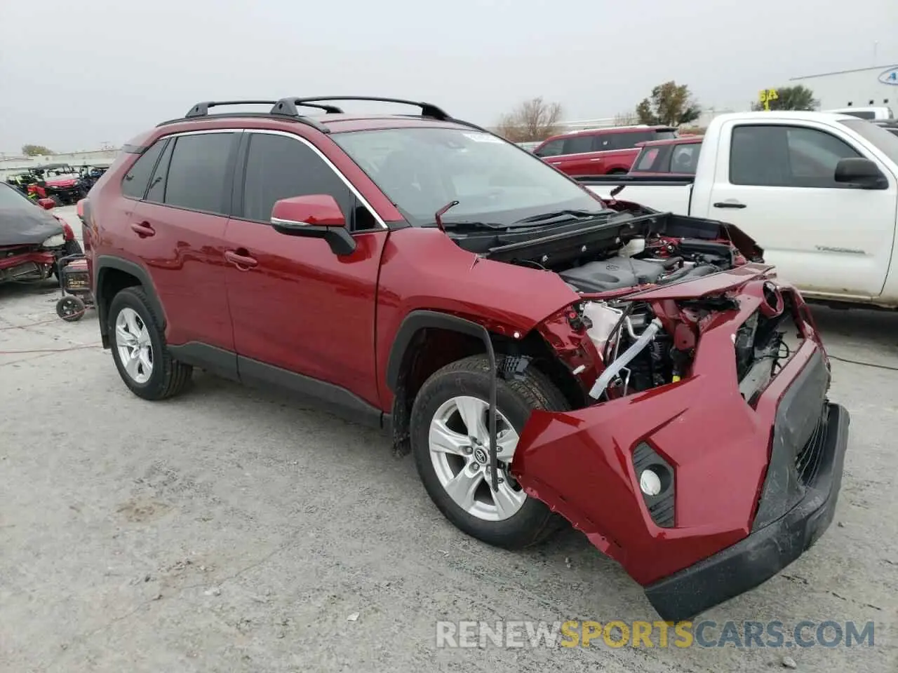 4 Photograph of a damaged car 2T3W1RFV0LC038697 TOYOTA RAV4 2020
