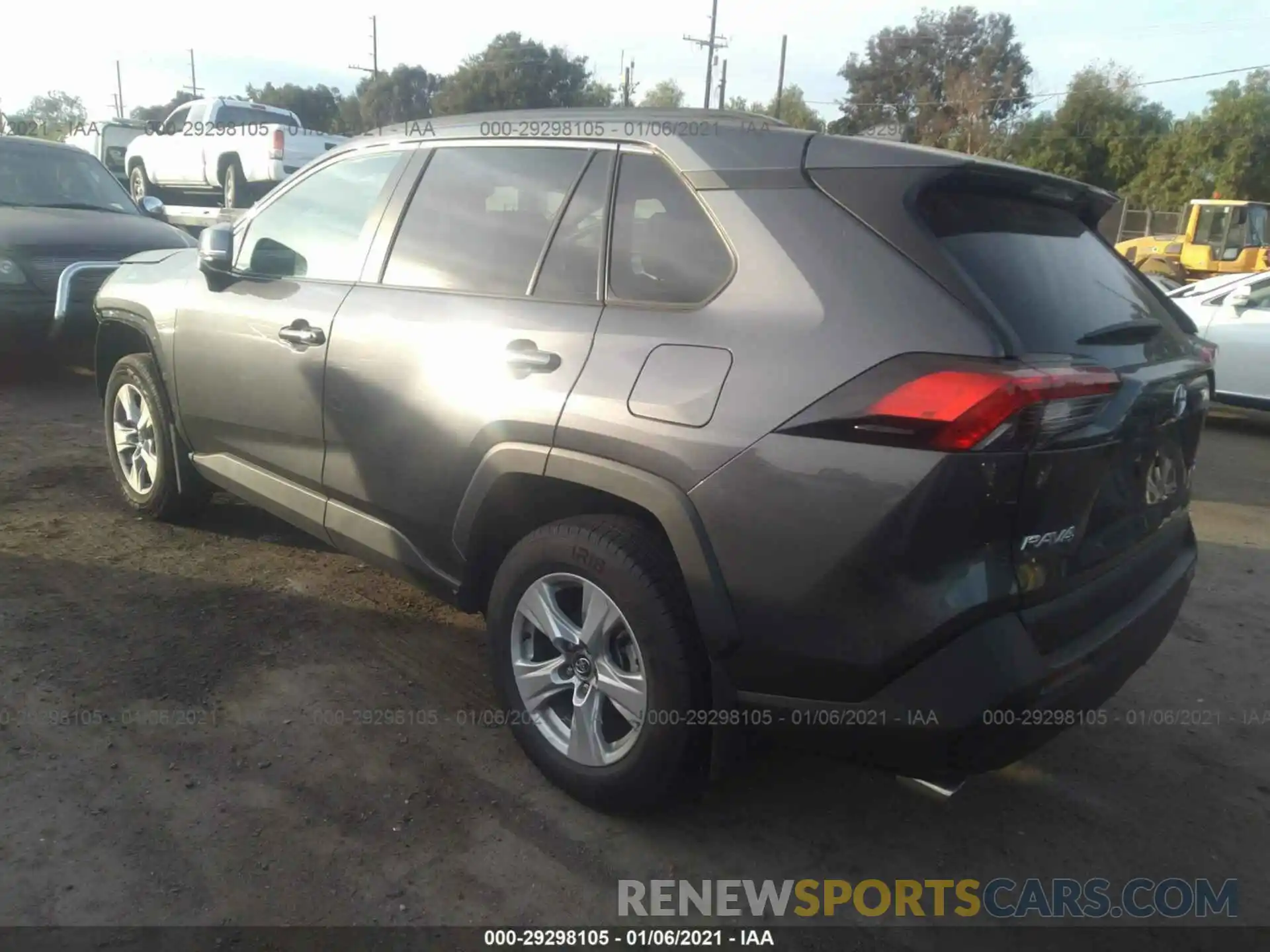 3 Photograph of a damaged car 2T3W1RFV0LC040921 TOYOTA RAV4 2020