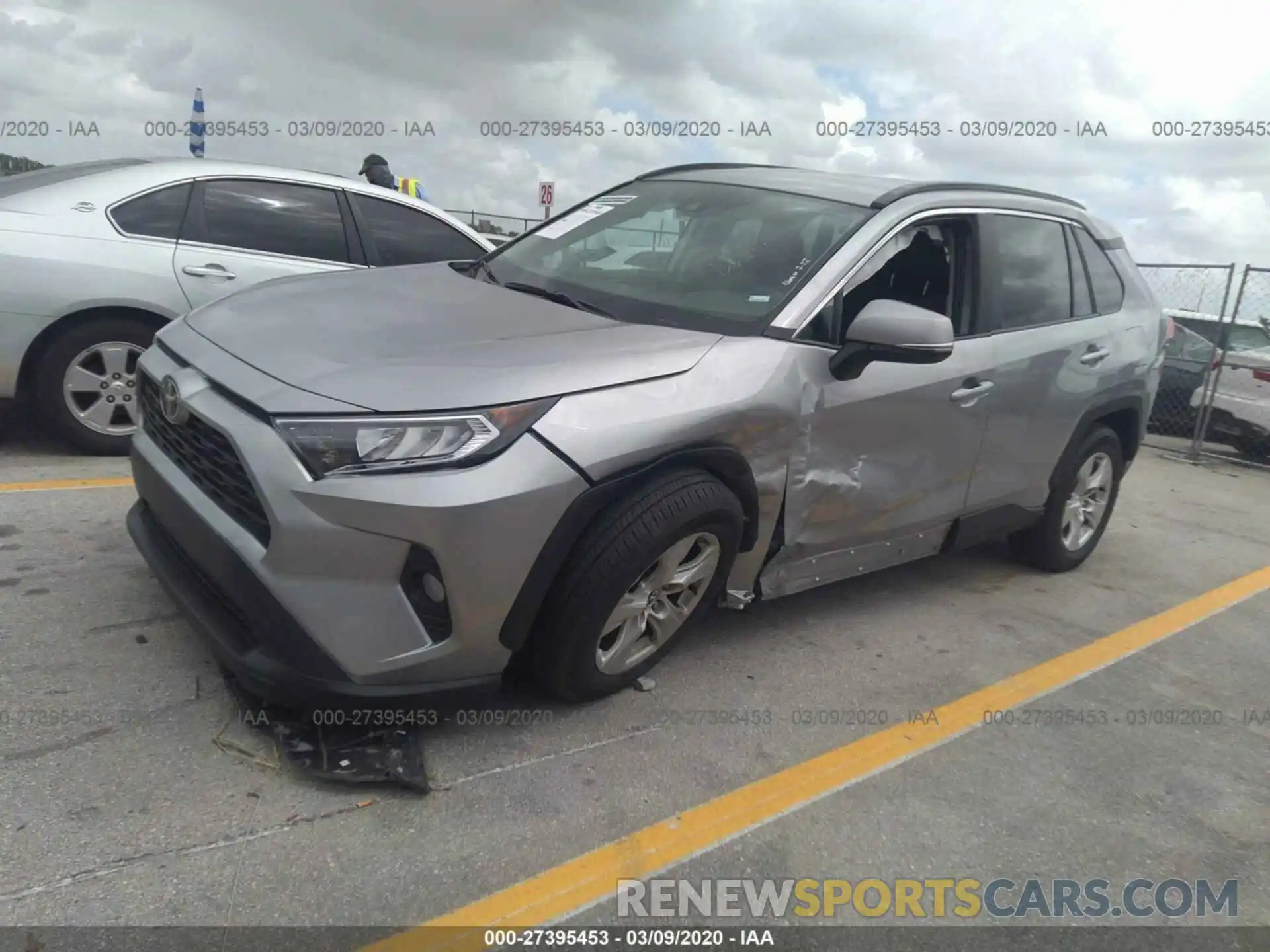 2 Photograph of a damaged car 2T3W1RFV0LC050977 TOYOTA RAV4 2020