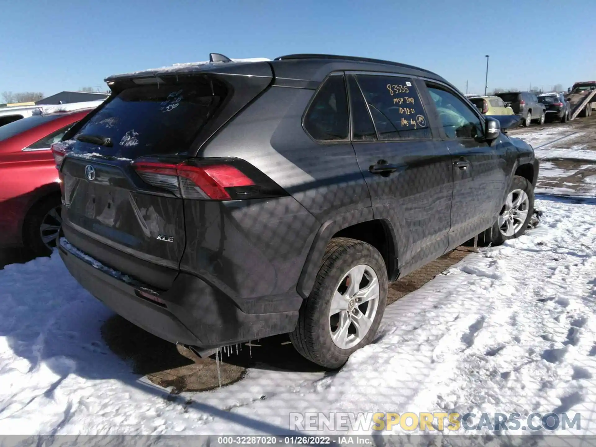 4 Photograph of a damaged car 2T3W1RFV0LC052874 TOYOTA RAV4 2020