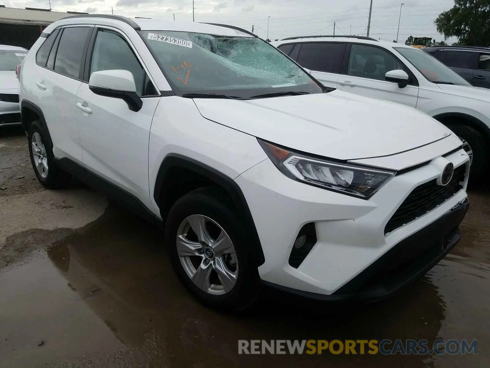 1 Photograph of a damaged car 2T3W1RFV0LC054544 TOYOTA RAV4 2020