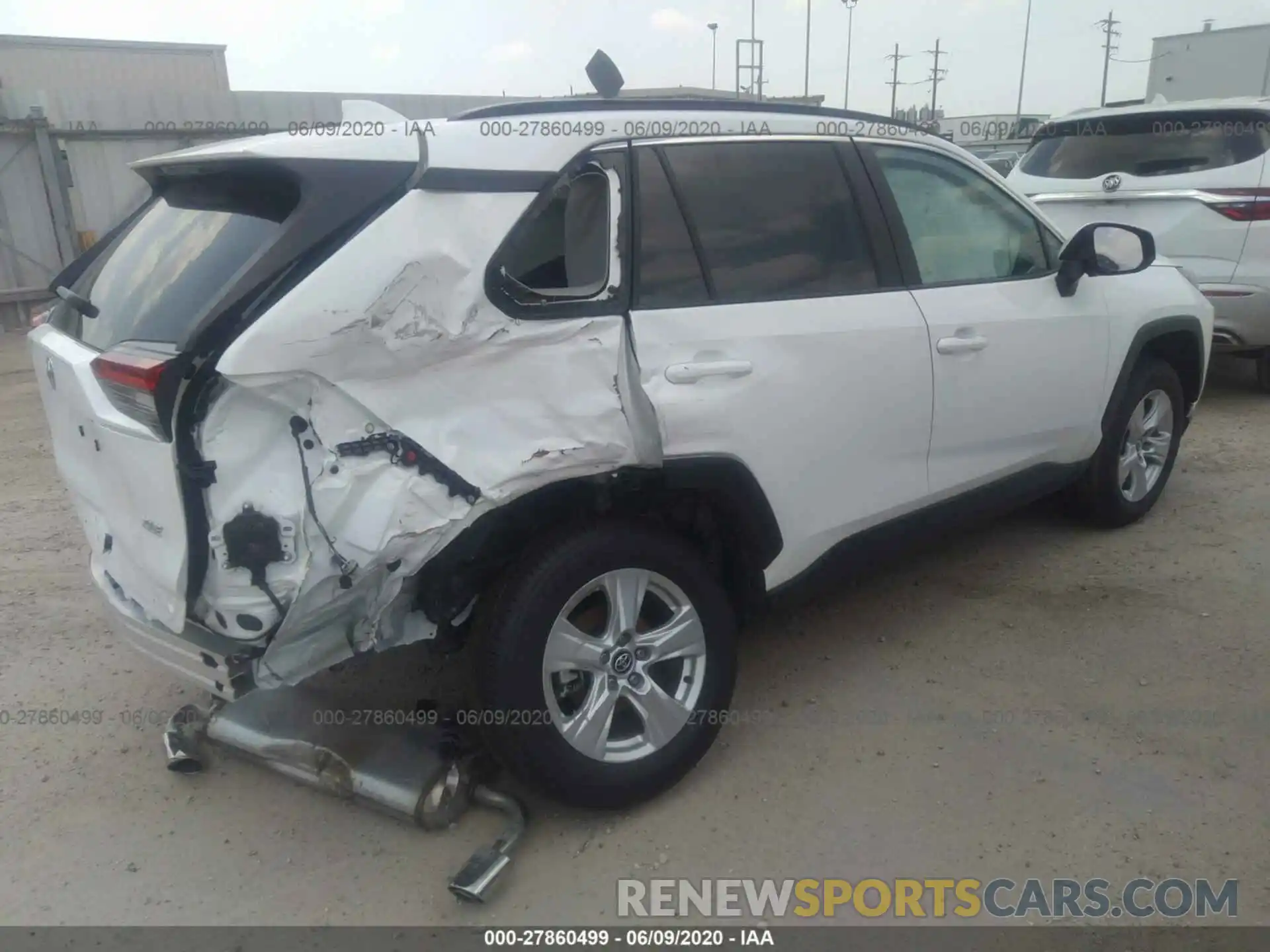 4 Photograph of a damaged car 2T3W1RFV0LC054916 TOYOTA RAV4 2020