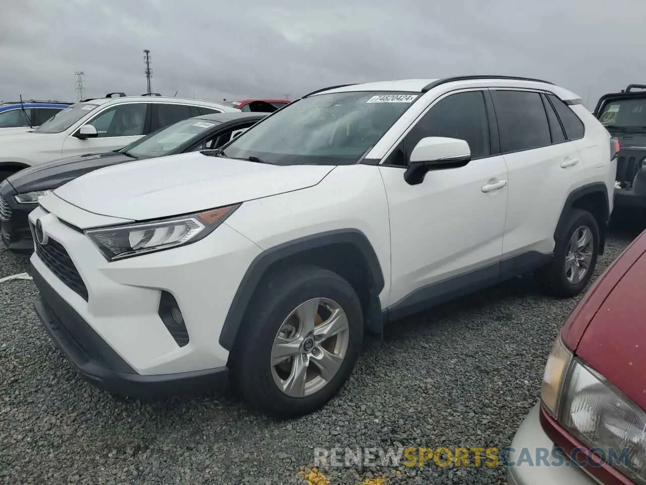 1 Photograph of a damaged car 2T3W1RFV0LC063745 TOYOTA RAV4 2020