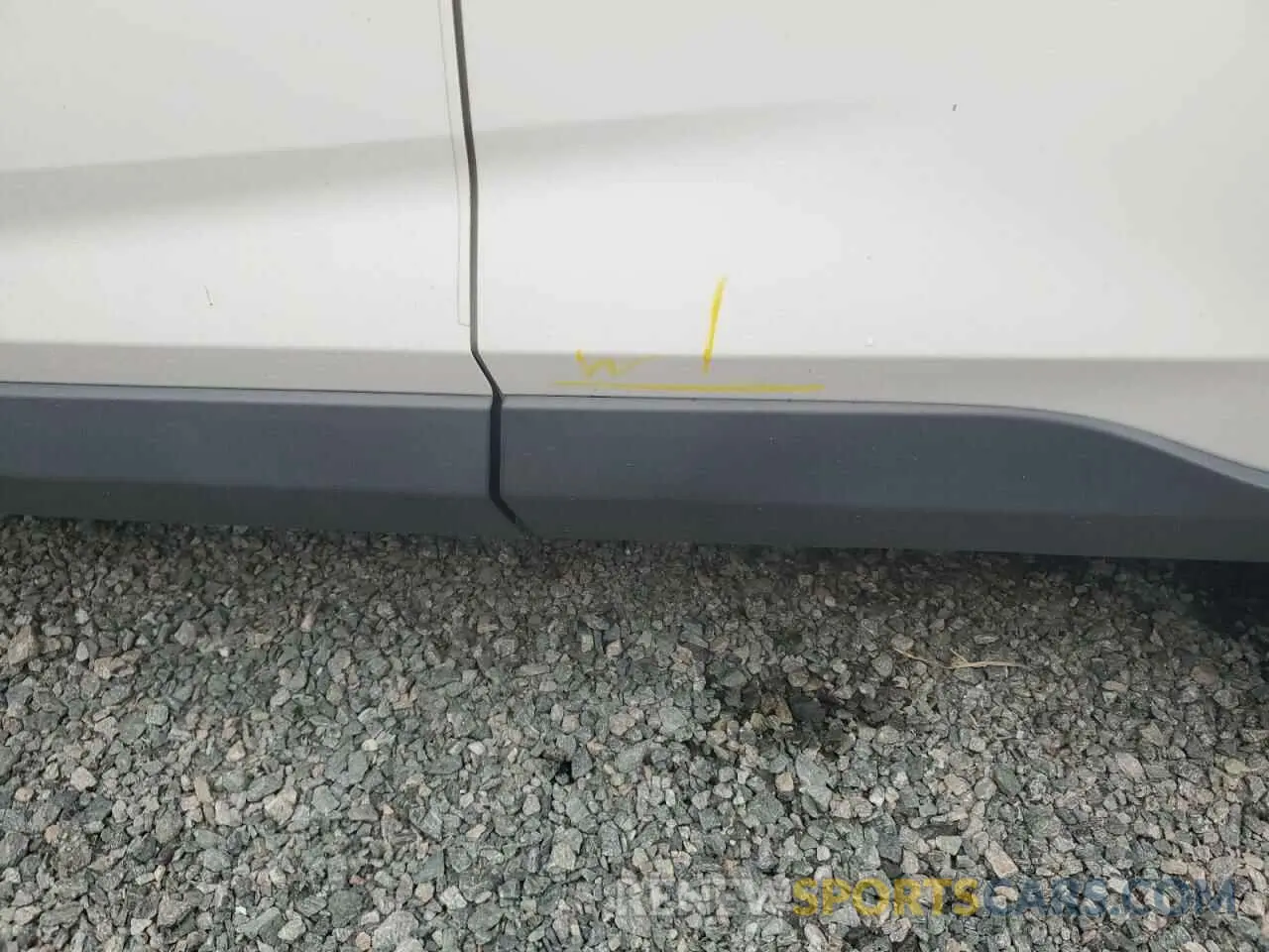 13 Photograph of a damaged car 2T3W1RFV0LC063745 TOYOTA RAV4 2020