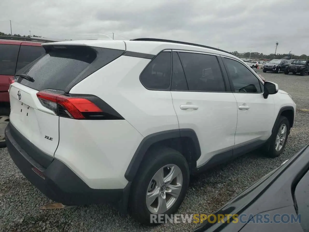 3 Photograph of a damaged car 2T3W1RFV0LC063745 TOYOTA RAV4 2020