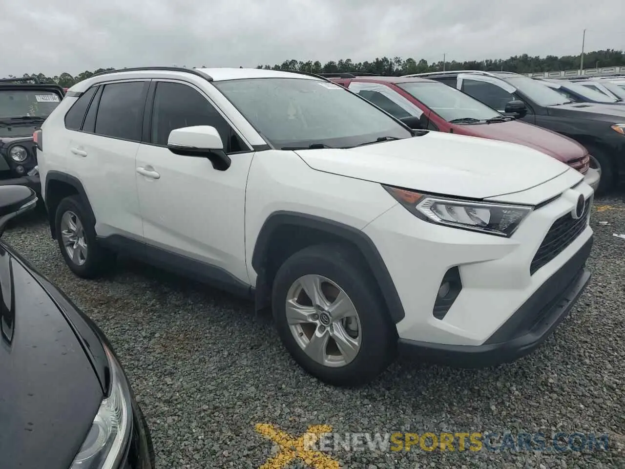 4 Photograph of a damaged car 2T3W1RFV0LC063745 TOYOTA RAV4 2020
