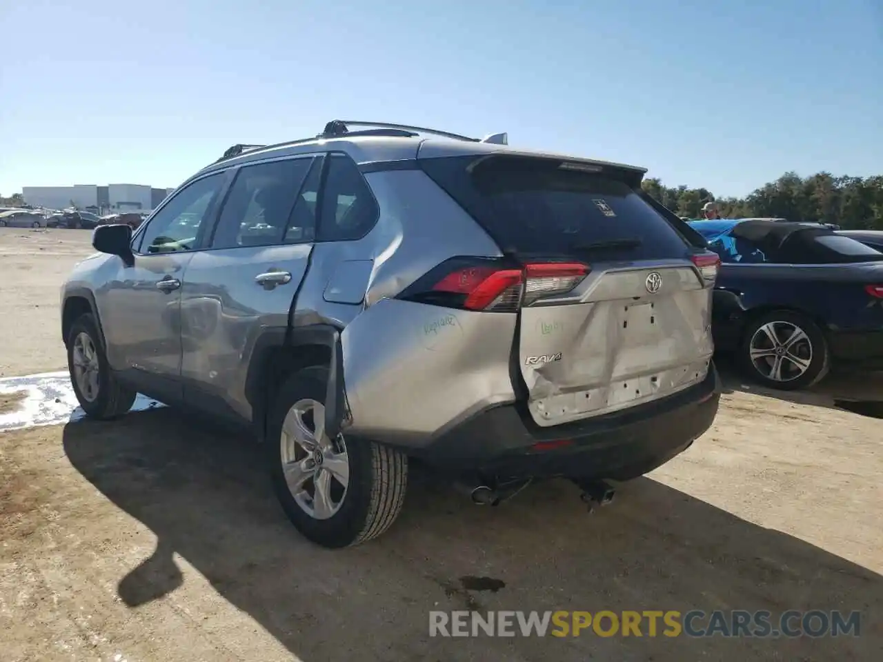 3 Photograph of a damaged car 2T3W1RFV0LC072168 TOYOTA RAV4 2020