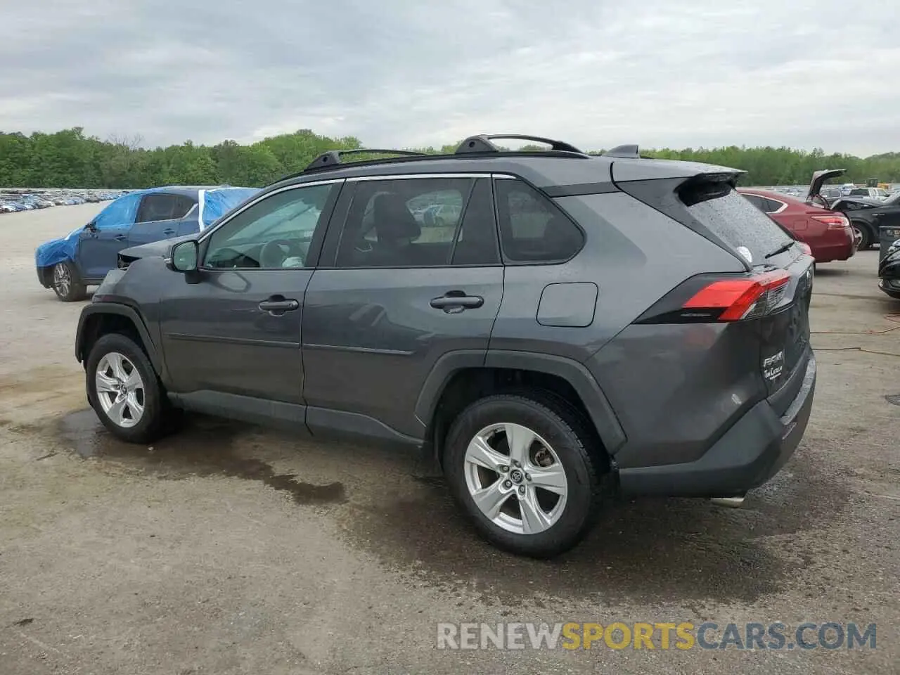 2 Photograph of a damaged car 2T3W1RFV0LC084367 TOYOTA RAV4 2020