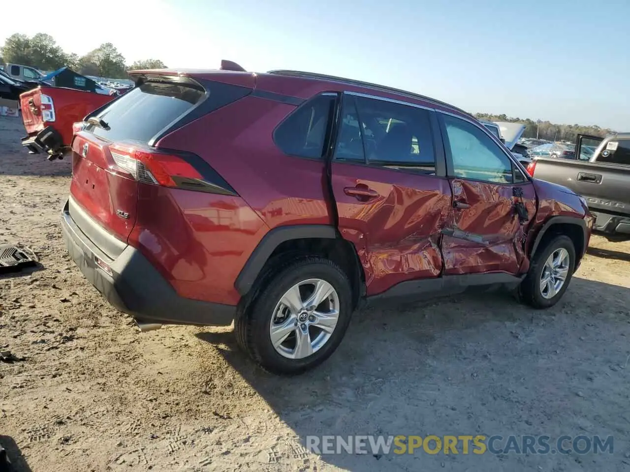 3 Photograph of a damaged car 2T3W1RFV0LW059760 TOYOTA RAV4 2020