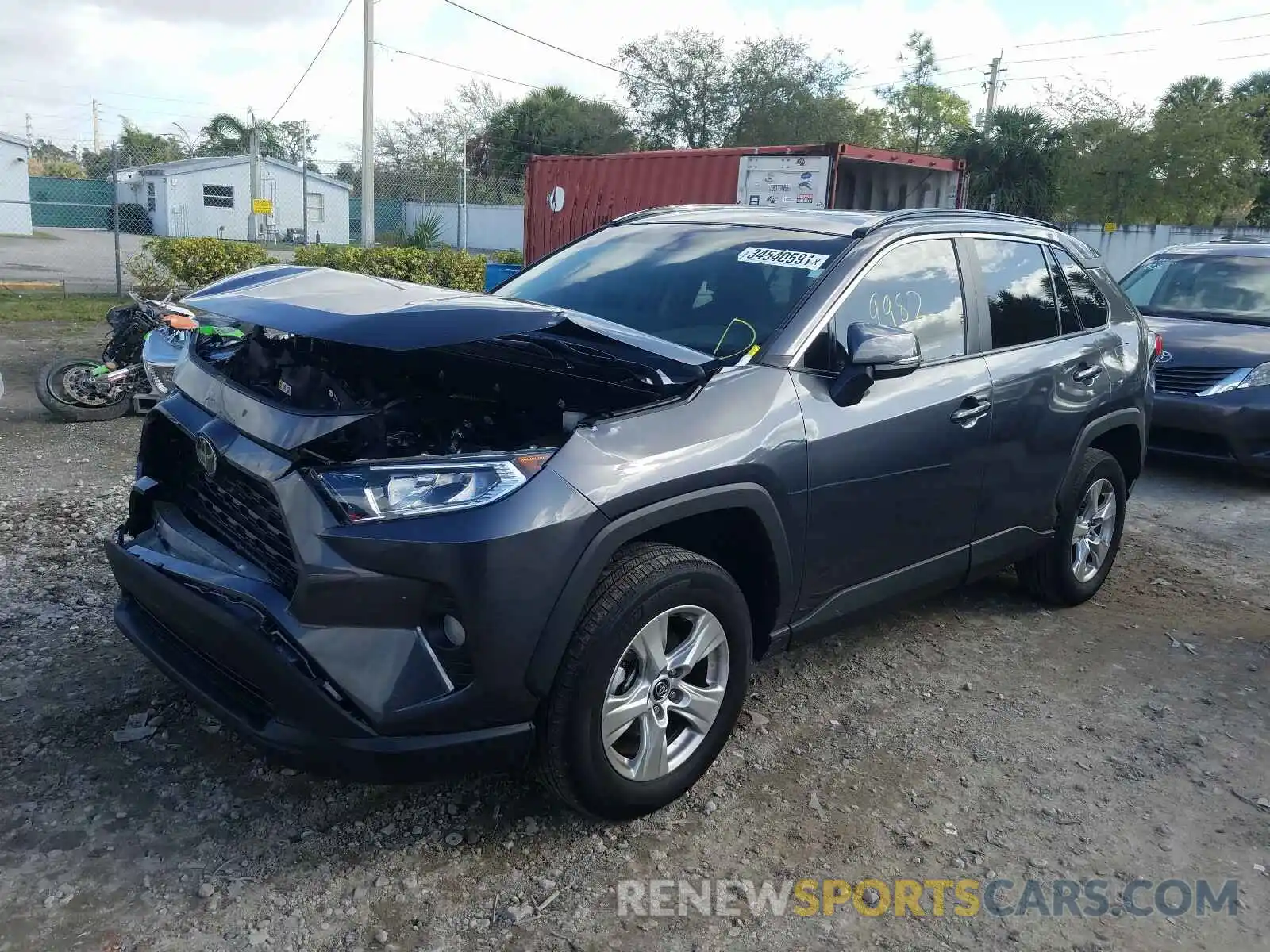 2 Photograph of a damaged car 2T3W1RFV0LW063291 TOYOTA RAV4 2020