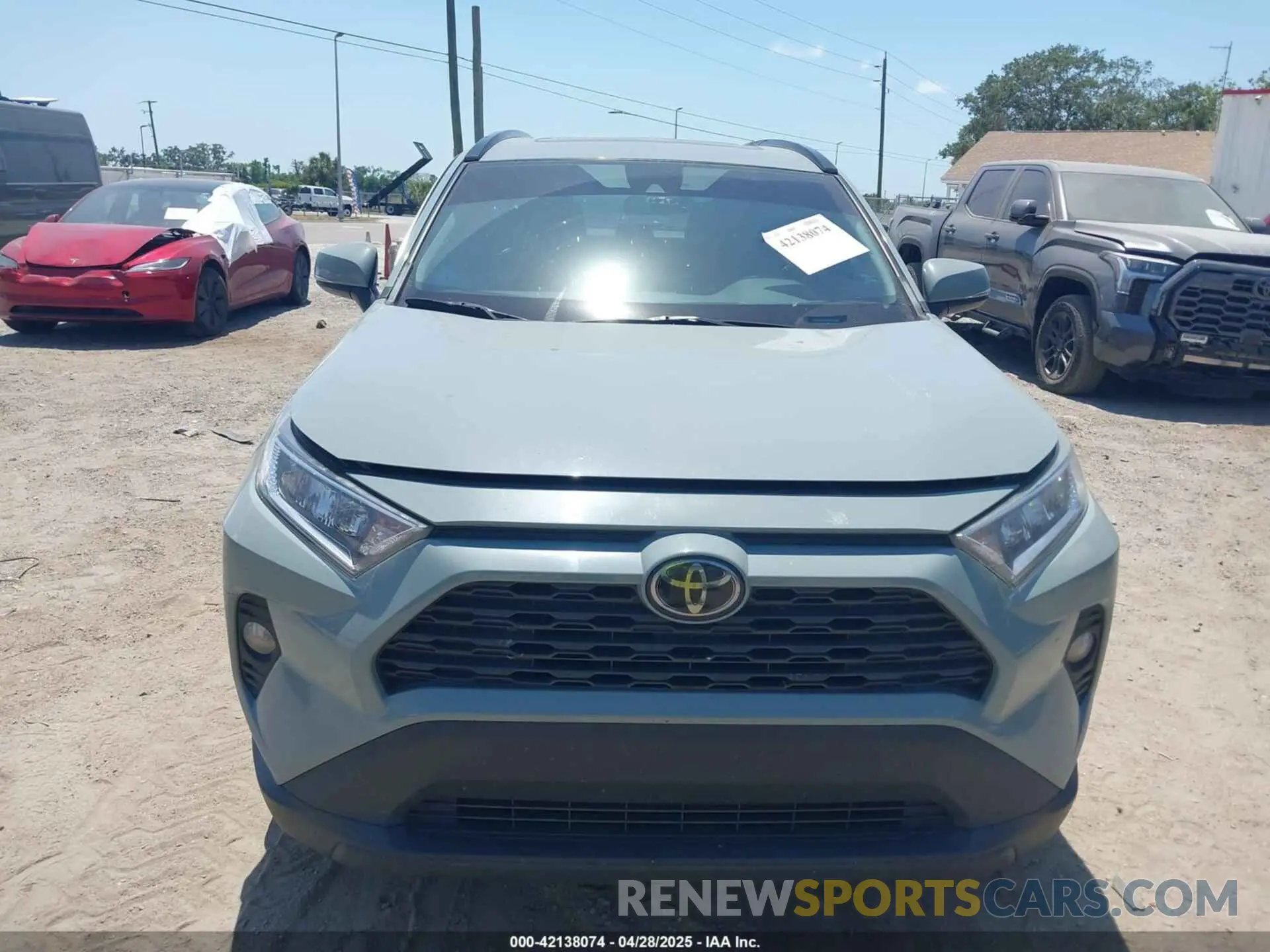 12 Photograph of a damaged car 2T3W1RFV0LW069849 TOYOTA RAV4 2020
