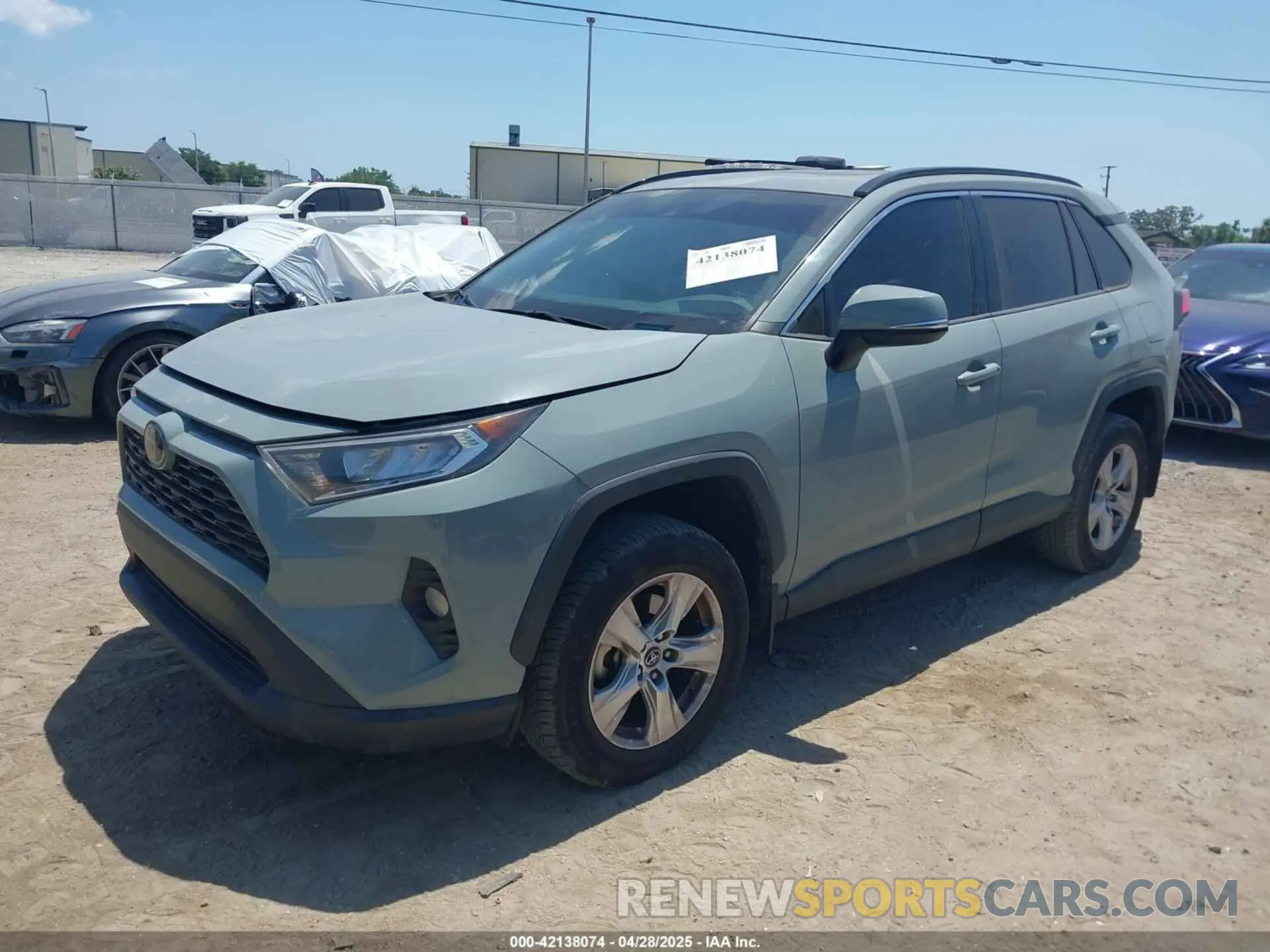 2 Photograph of a damaged car 2T3W1RFV0LW069849 TOYOTA RAV4 2020