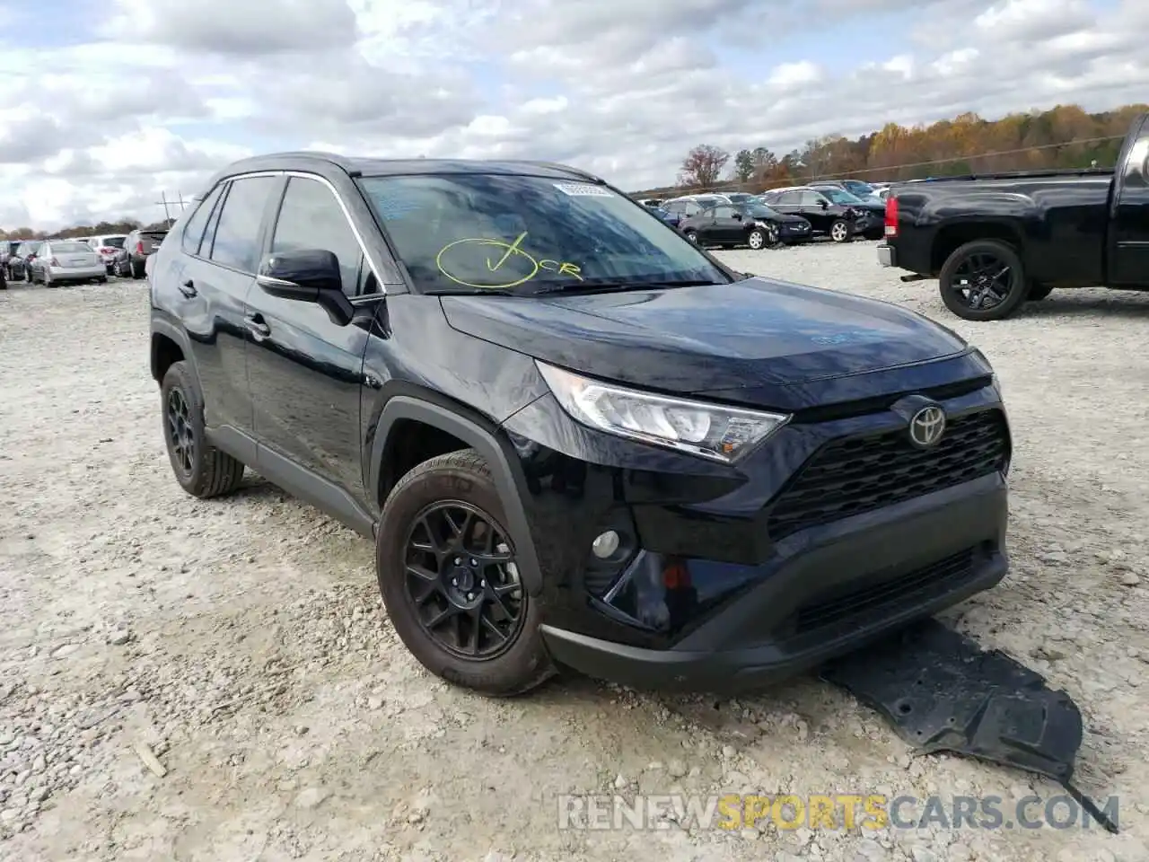 1 Photograph of a damaged car 2T3W1RFV0LW089504 TOYOTA RAV4 2020