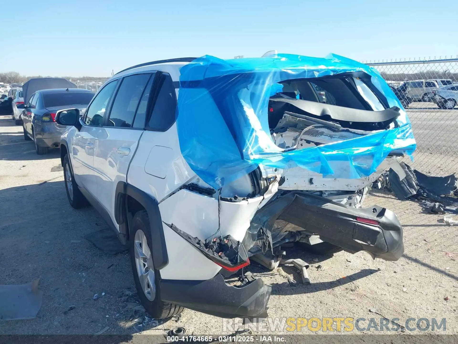 3 Photograph of a damaged car 2T3W1RFV1LC036912 TOYOTA RAV4 2020