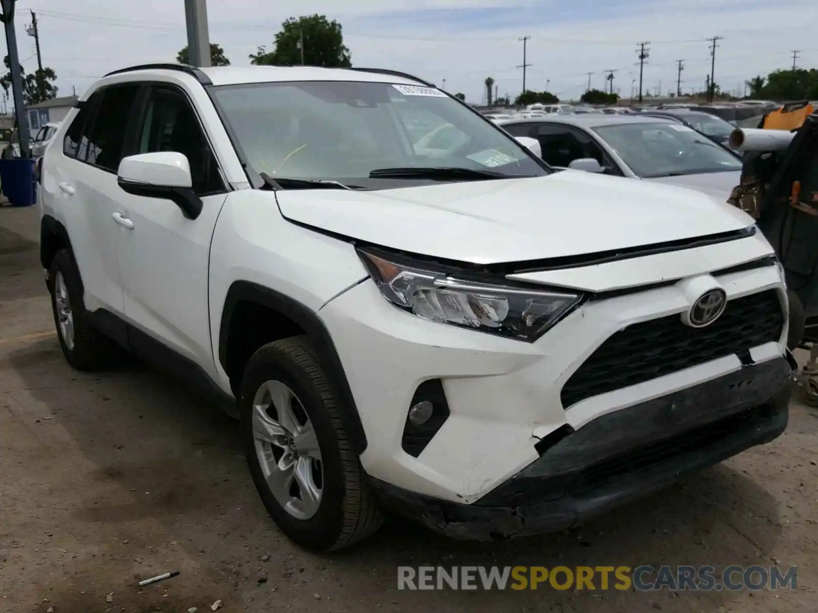 1 Photograph of a damaged car 2T3W1RFV1LC044637 TOYOTA RAV4 2020