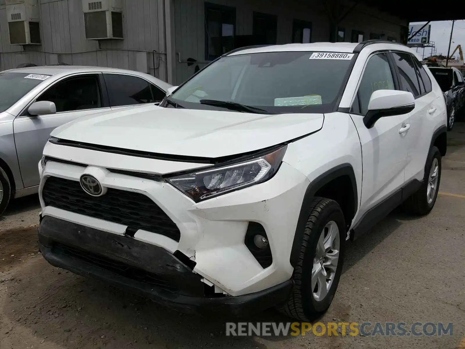 2 Photograph of a damaged car 2T3W1RFV1LC044637 TOYOTA RAV4 2020