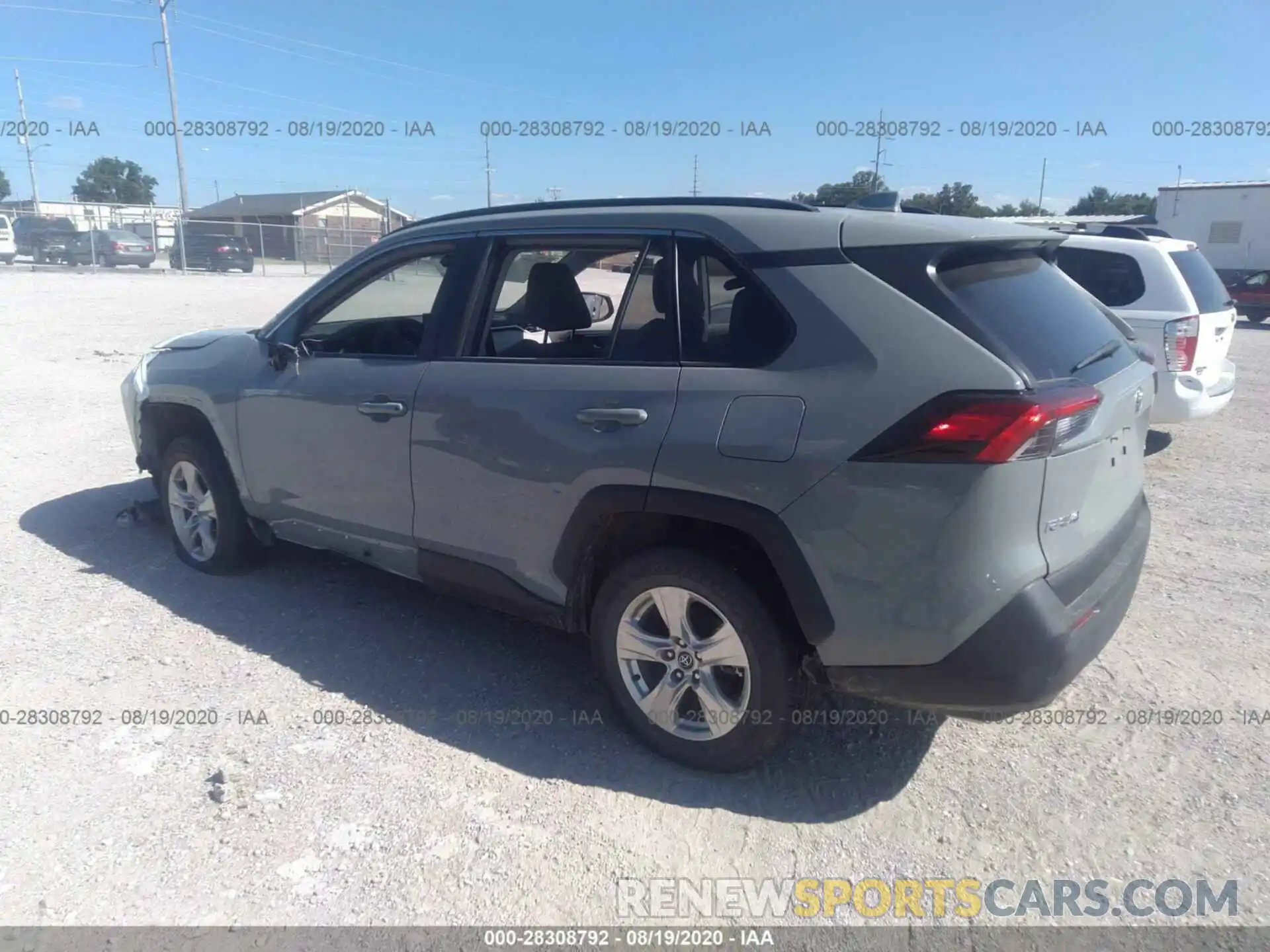 3 Photograph of a damaged car 2T3W1RFV1LC051006 TOYOTA RAV4 2020