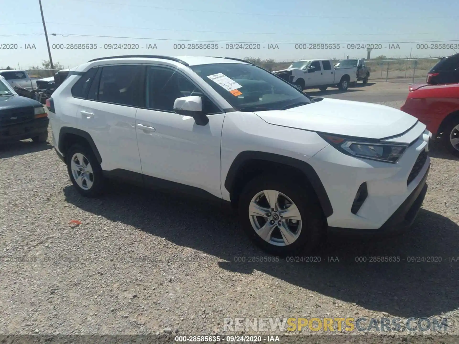 1 Photograph of a damaged car 2T3W1RFV1LC051166 TOYOTA RAV4 2020