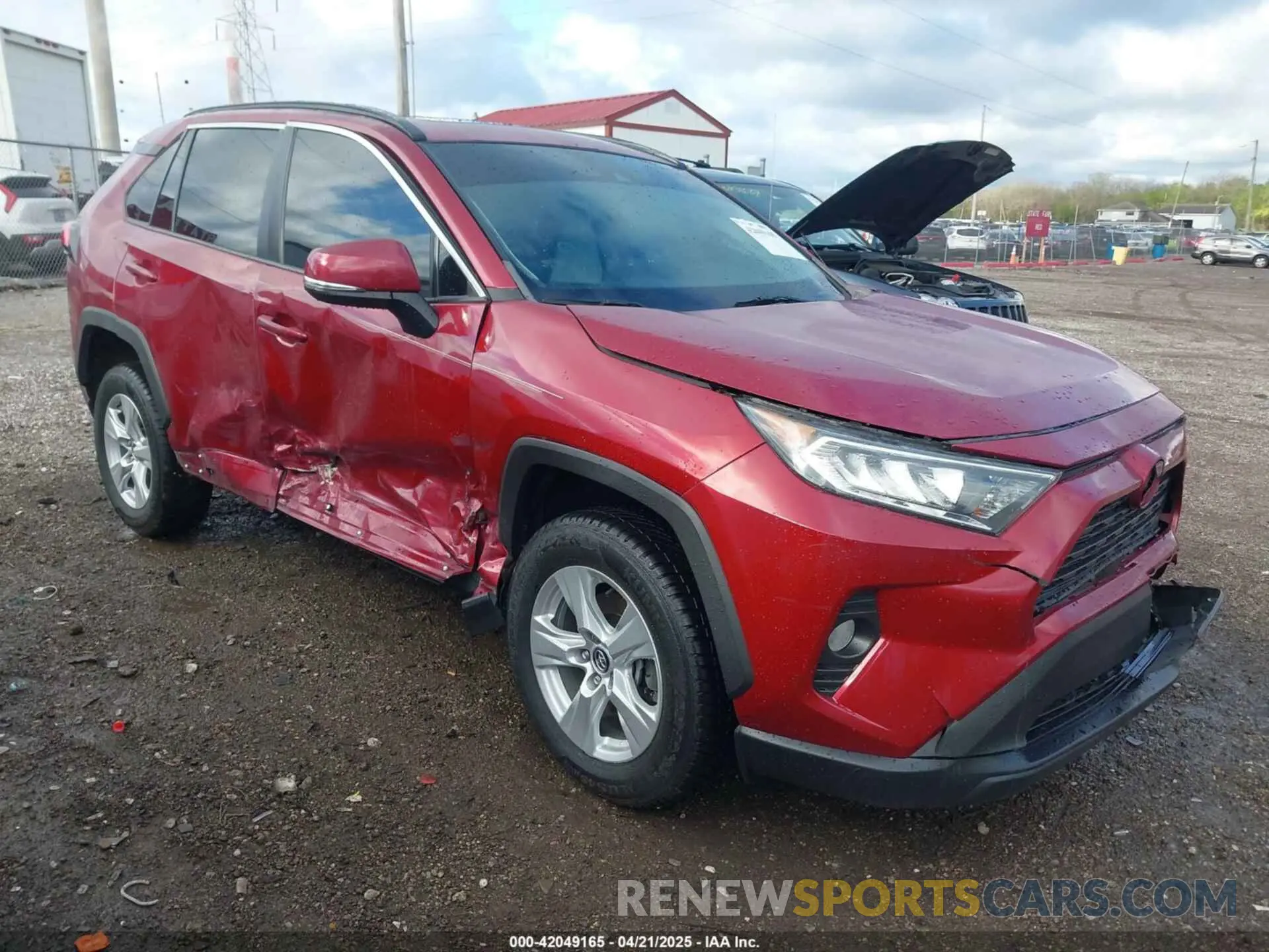 1 Photograph of a damaged car 2T3W1RFV1LC052043 TOYOTA RAV4 2020