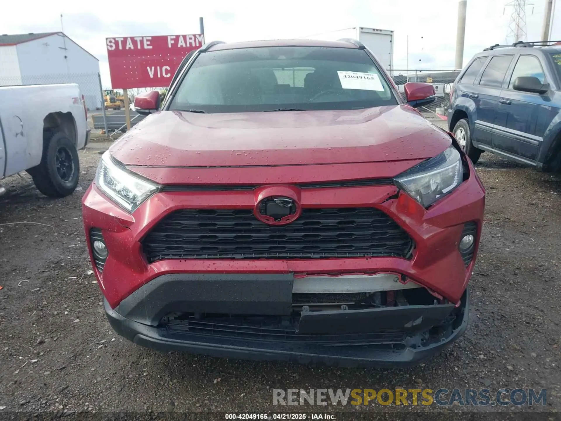 12 Photograph of a damaged car 2T3W1RFV1LC052043 TOYOTA RAV4 2020