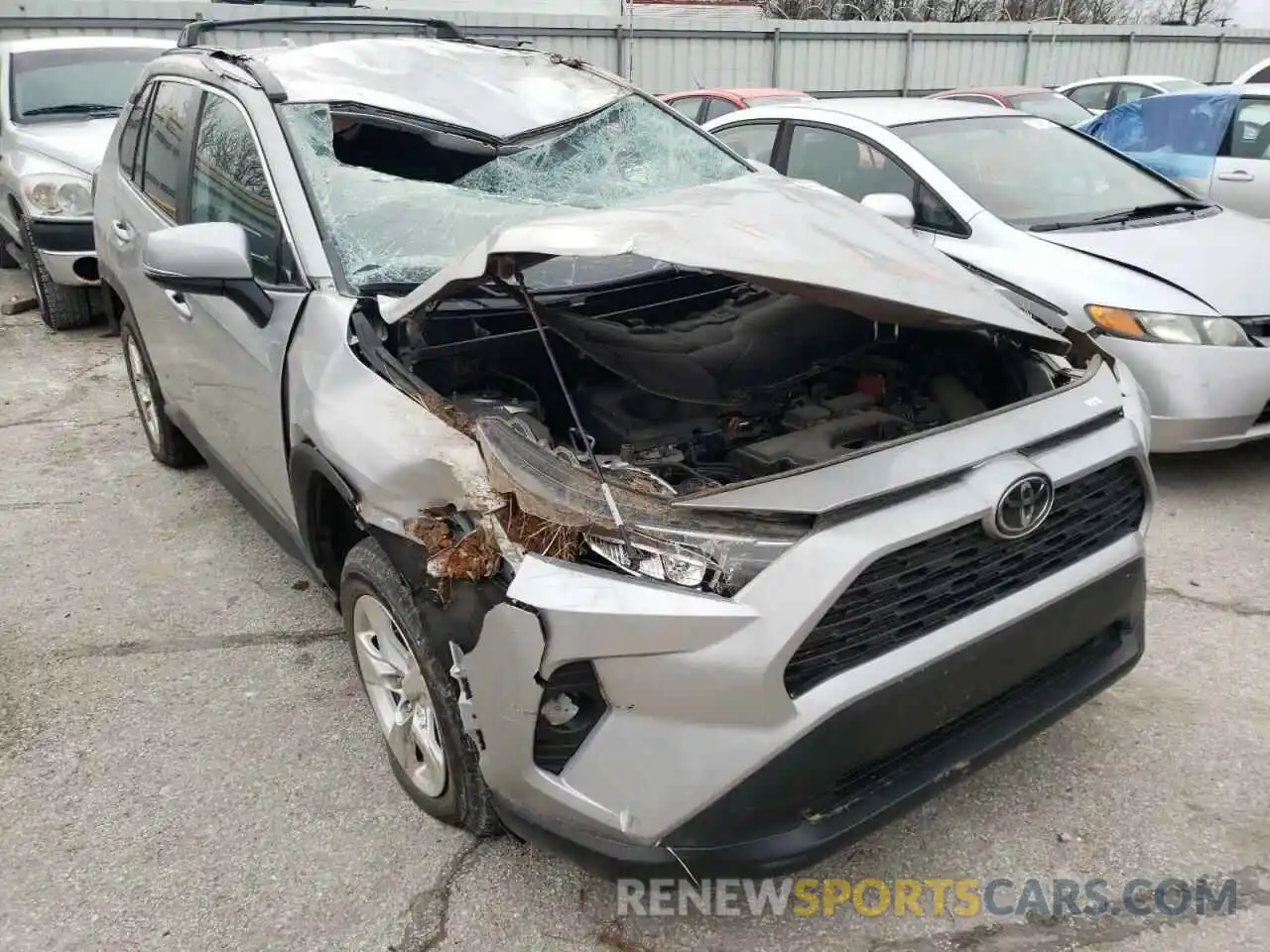 1 Photograph of a damaged car 2T3W1RFV1LC052575 TOYOTA RAV4 2020