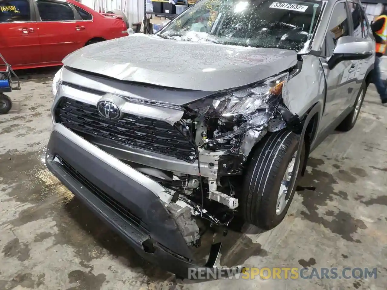 9 Photograph of a damaged car 2T3W1RFV1LC053886 TOYOTA RAV4 2020