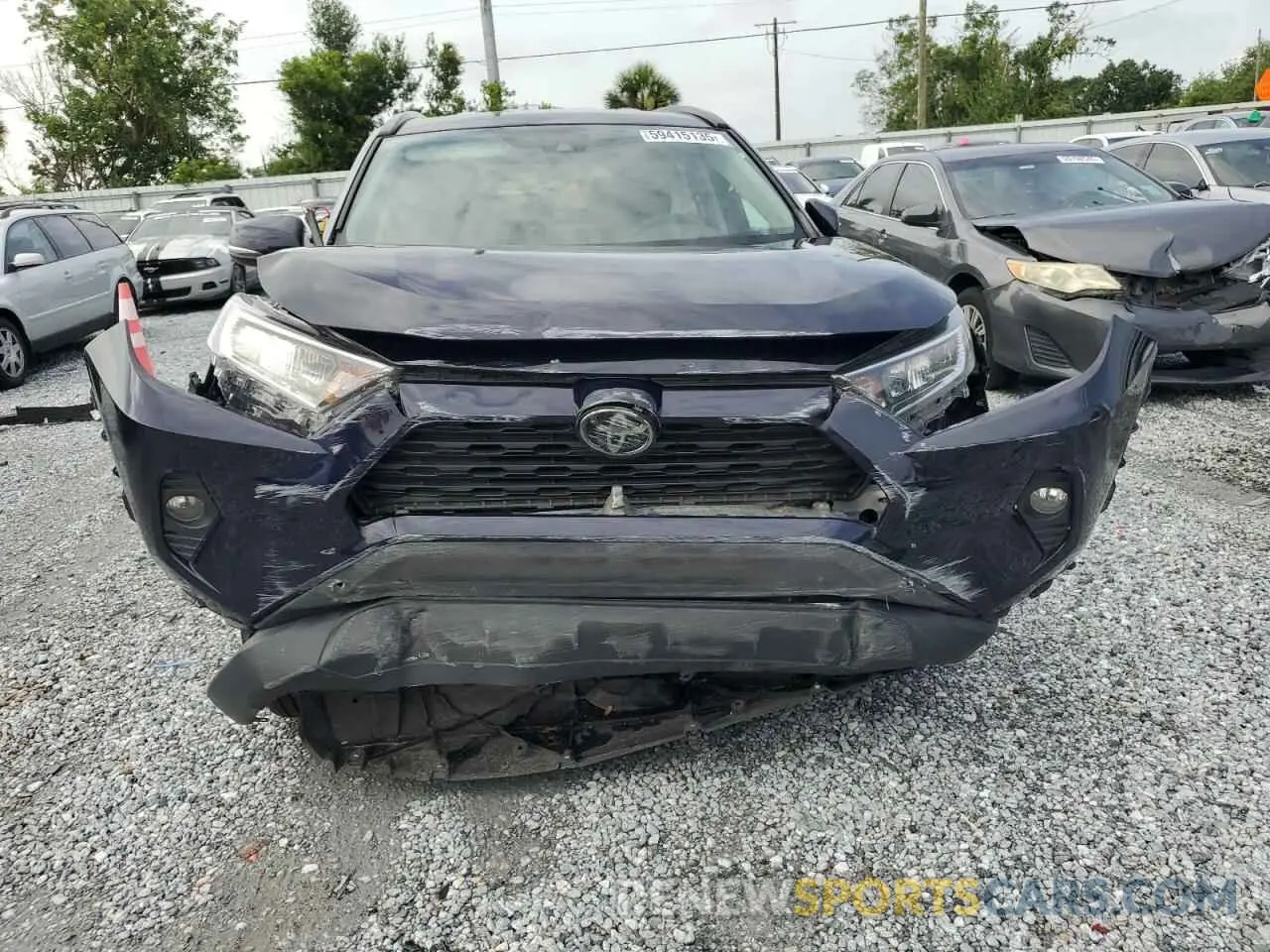 5 Photograph of a damaged car 2T3W1RFV1LC062443 TOYOTA RAV4 2020