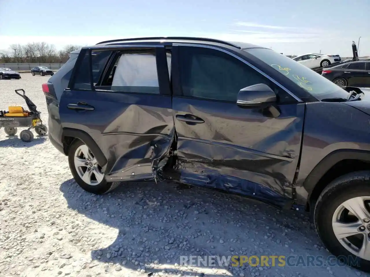 9 Photograph of a damaged car 2T3W1RFV1LC072423 TOYOTA RAV4 2020