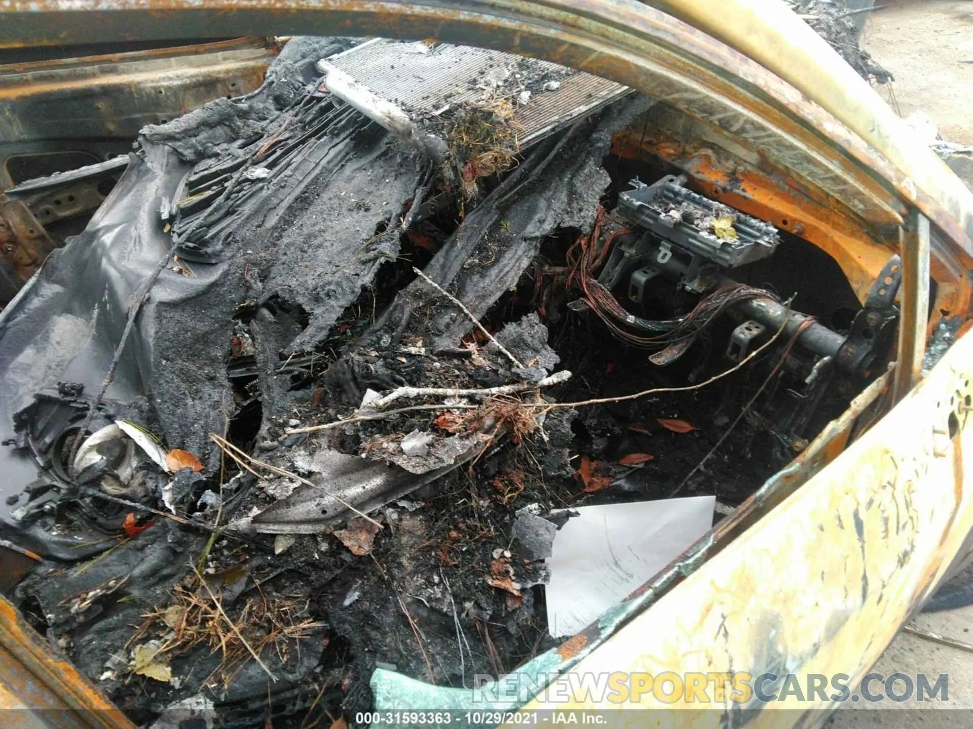 5 Photograph of a damaged car 2T3W1RFV1LC082708 TOYOTA RAV4 2020