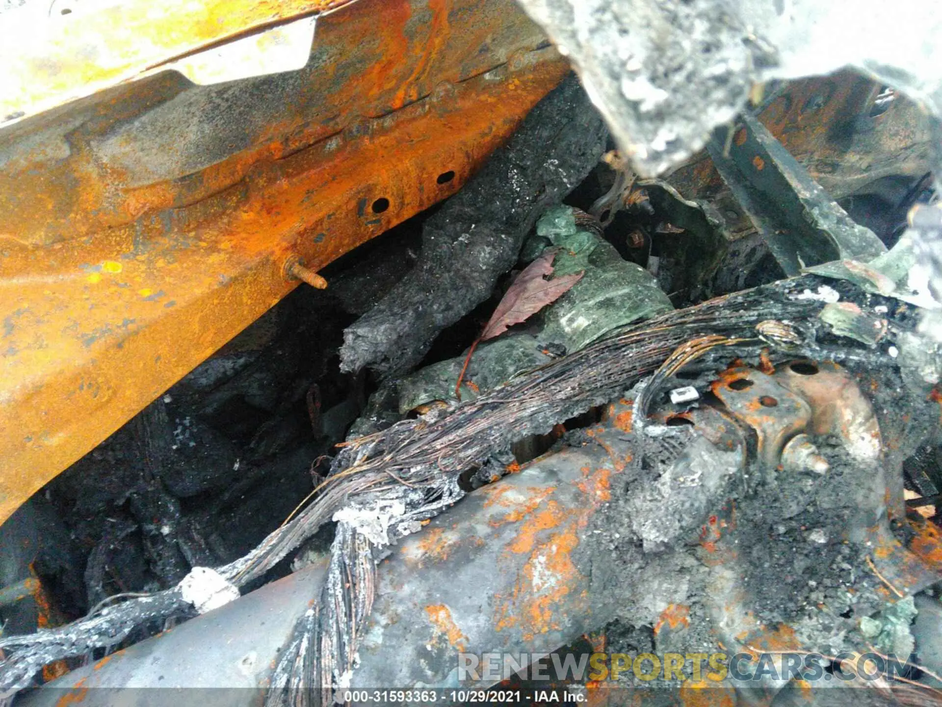 7 Photograph of a damaged car 2T3W1RFV1LC082708 TOYOTA RAV4 2020