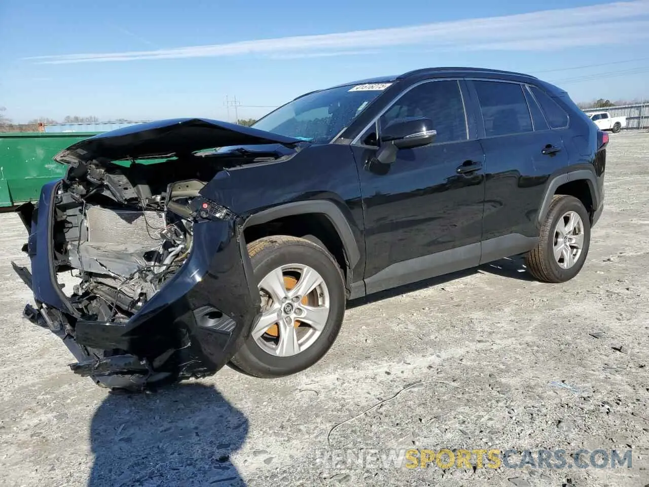 1 Photograph of a damaged car 2T3W1RFV1LC084071 TOYOTA RAV4 2020