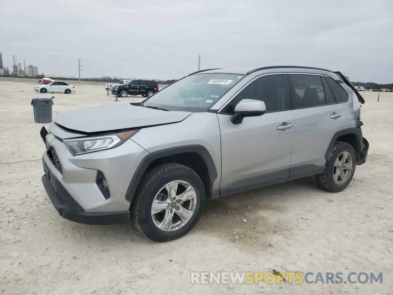 1 Photograph of a damaged car 2T3W1RFV1LW084795 TOYOTA RAV4 2020