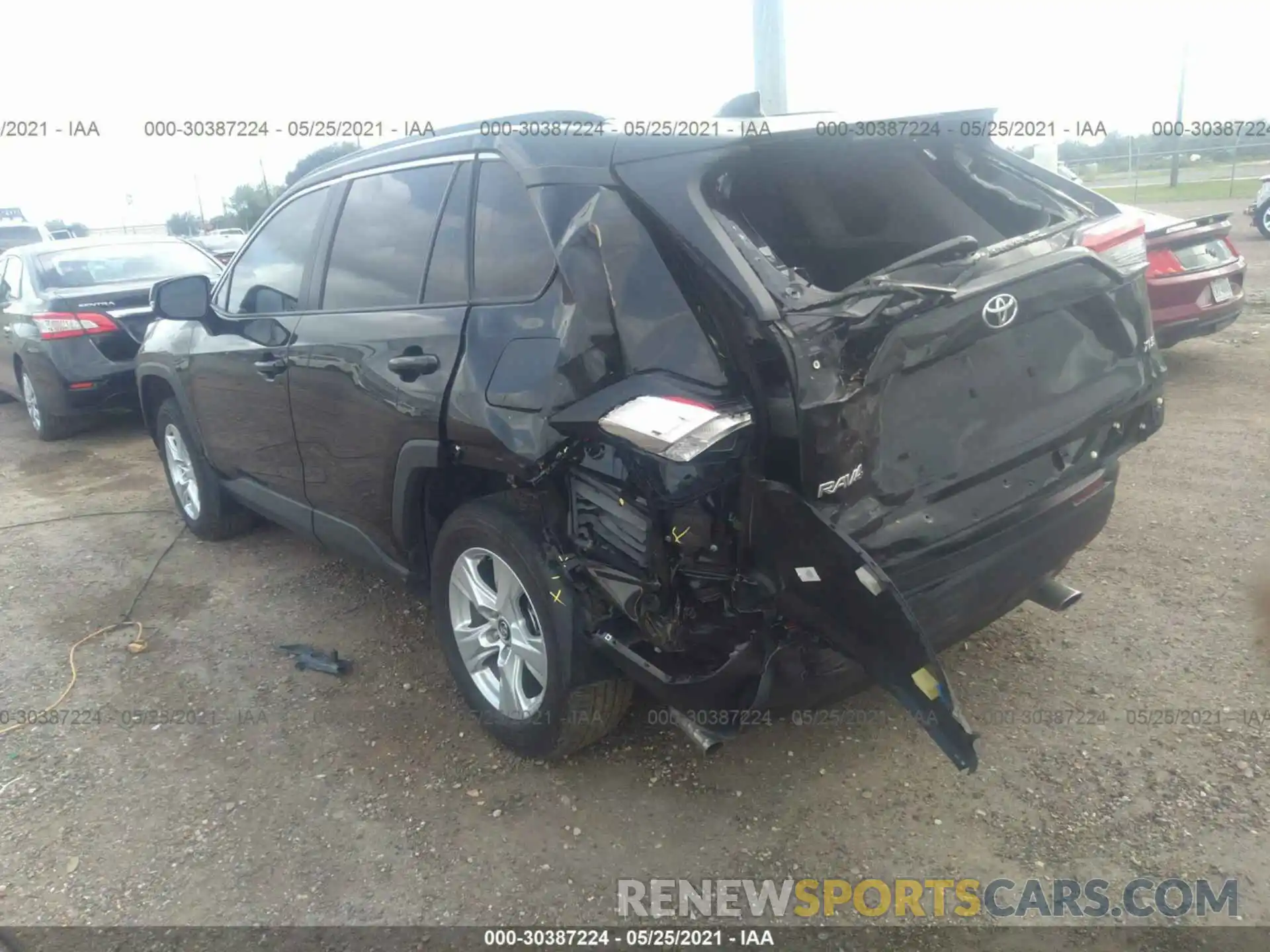 3 Photograph of a damaged car 2T3W1RFV1LW094310 TOYOTA RAV4 2020