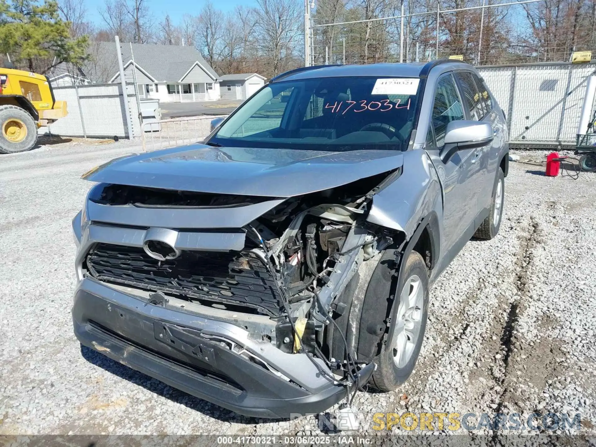 6 Photograph of a damaged car 2T3W1RFV2LC052620 TOYOTA RAV4 2020